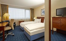 Ramada Hotel Kassel City Centre 4*